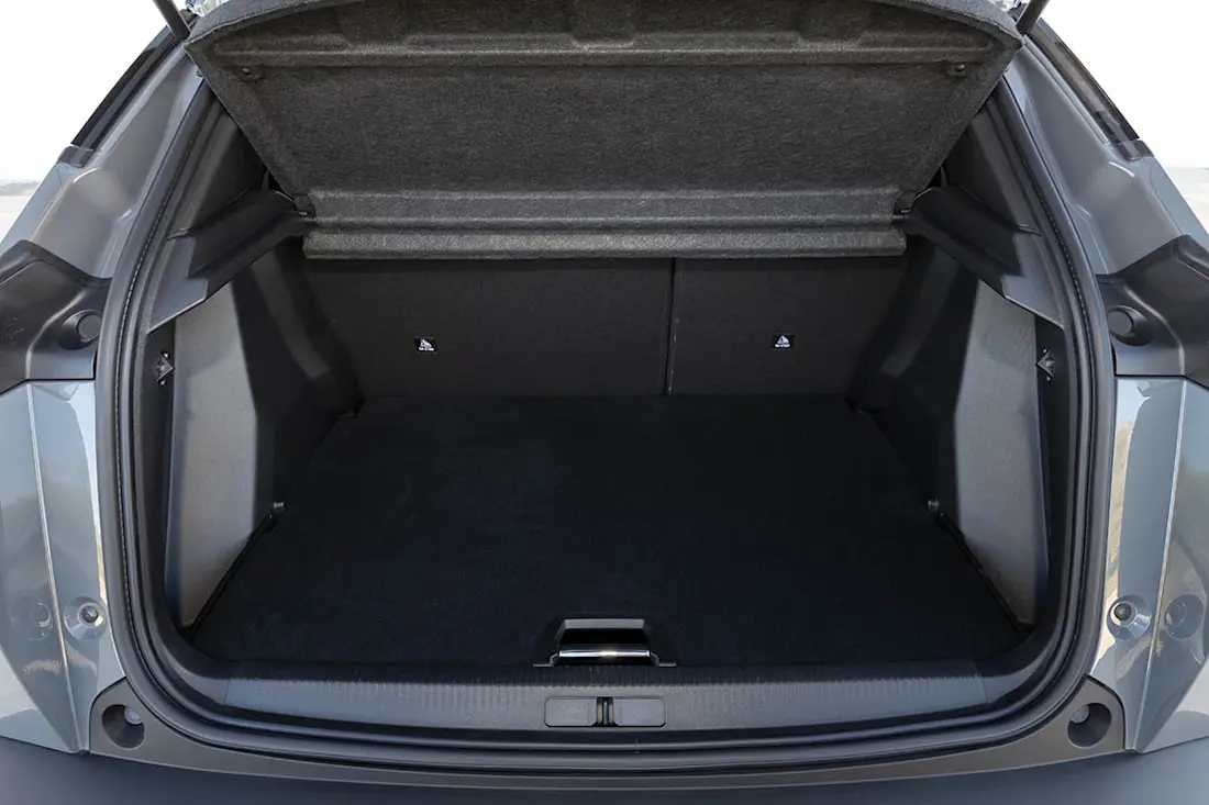 Peugeot e-2008 (2023) boot Peugeot e-2008 (2023) boot