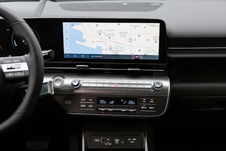 Editorial 2024 hyundai kona electric ultimate fd 231215 27 jm