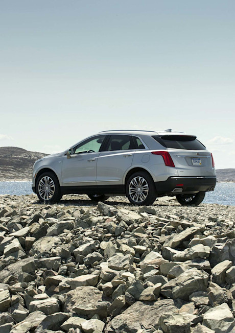 Editorial 2017 cadillac xt5 13 amee reehal
