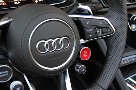 Essai routier : Audi R8 Spyder V10 Plus 2018 Body Image