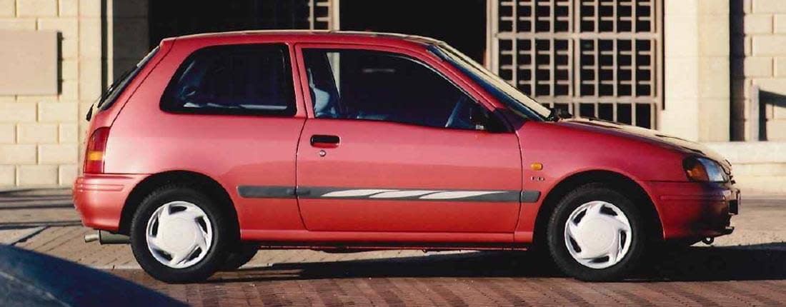 VJrse6gcVYpx2UrcIvb2B-01b42e5608f040d23bf38f7c7408d1d2-toyota-starlet-l-01-1100