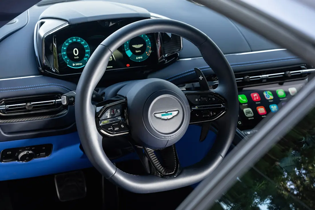 aston martin db12 s32