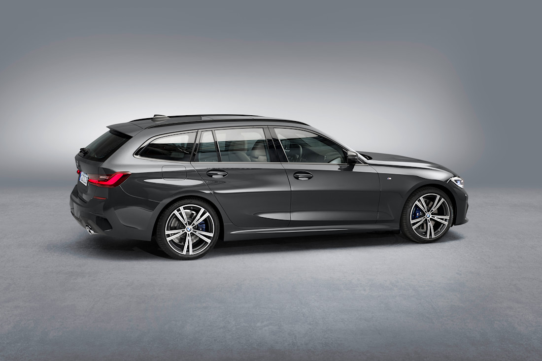 190612_-_BMW_3_Series_Touring__1_.jpg
