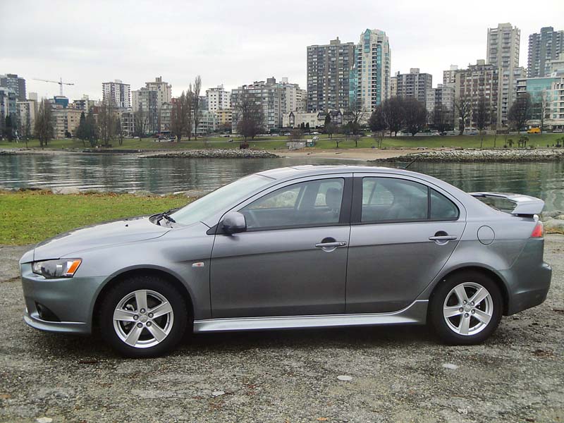 Editorial 2013 mitsubishi lancer gt gw 09 6064