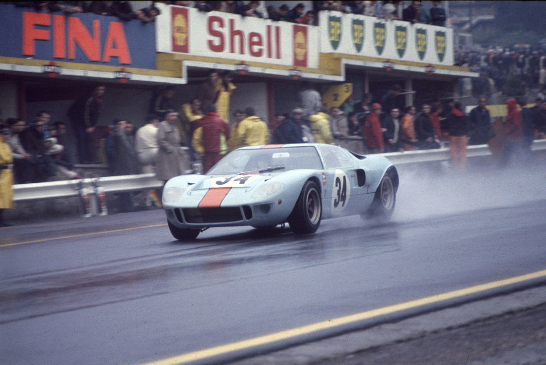 62933dh-1968-Ford-GT40.jpg