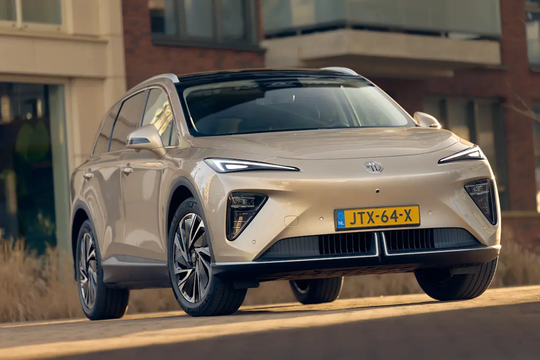 MG S6 EV 2