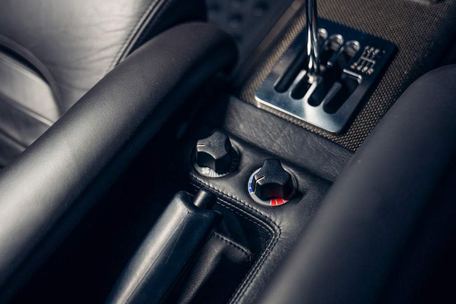 Ferrari-F50-1997 (12).jpg