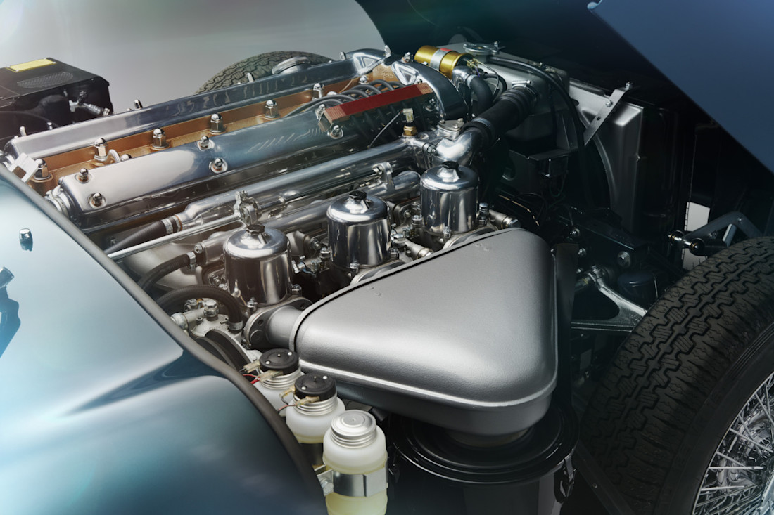 Jaguar-E-Type-Series-I-2024 (4).jpg