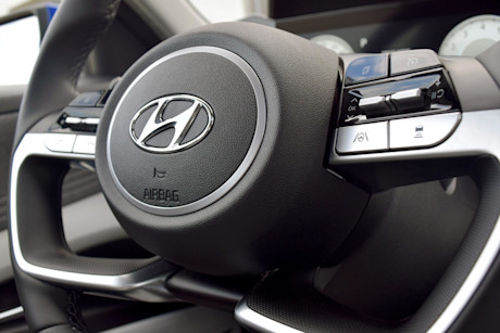 Editorial 2021 hyundai elantra 19 sha