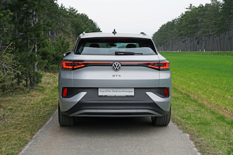 vw-id.4-gtx-4motion-2022_Heck