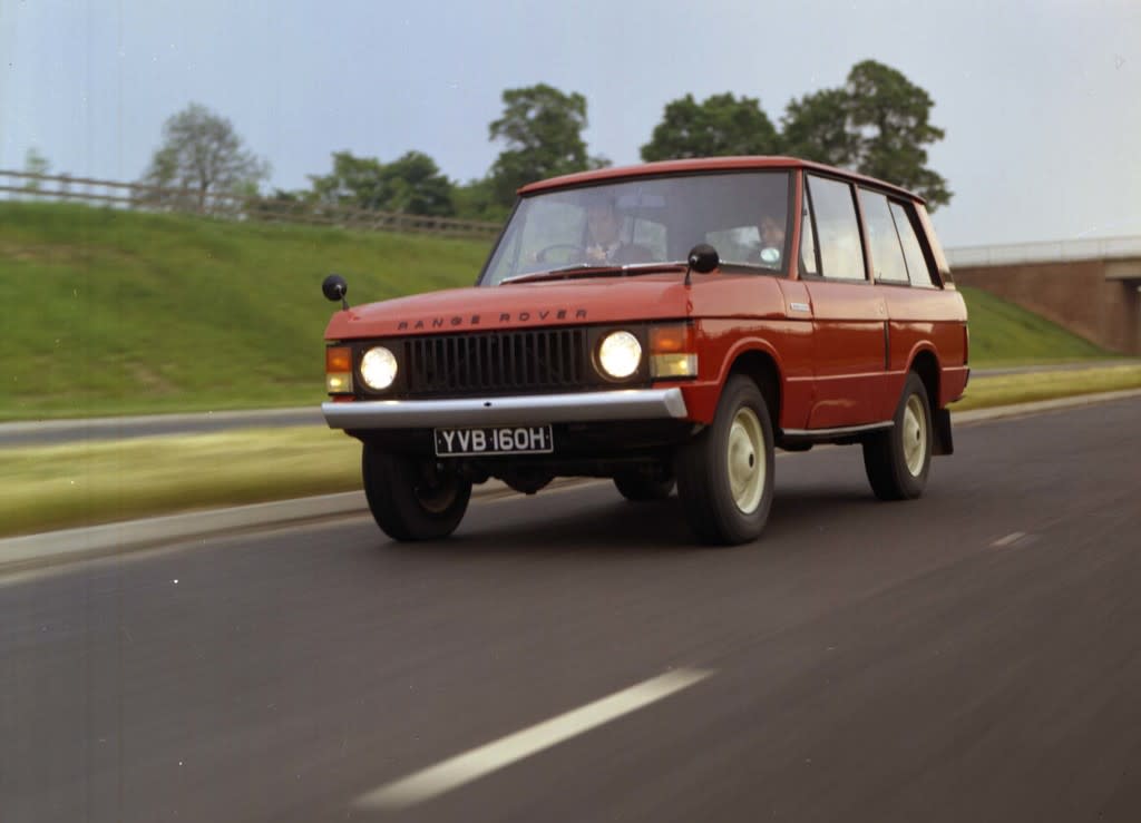 02rangerover1001970.jpg