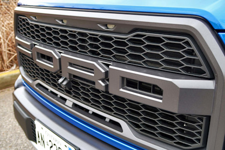 Editorial 2017 ford f 150 raptor supercrew 12 jm