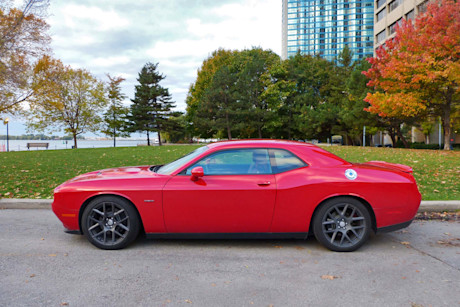 Editorial 2016 dodge challenger rt mopar 06 jb