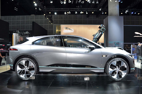 Editorial 01b pw 2018 jaguar i pace concept