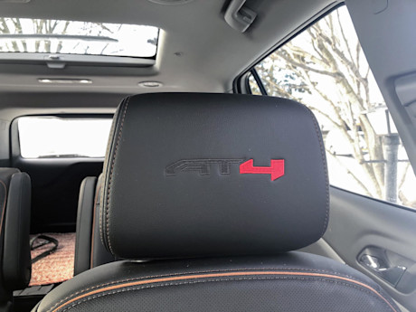 Editorial 2022 gmc acadia at4 19 pb