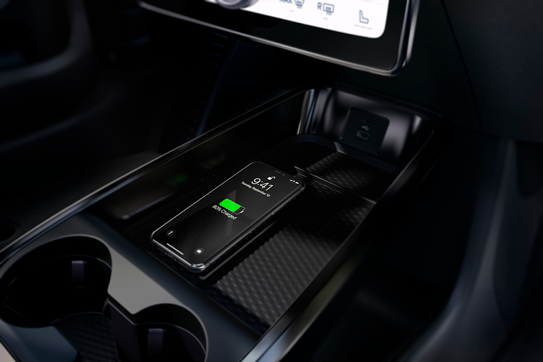 FORD_MUSTANG_MACH-E_INTERIOR_16.jpg