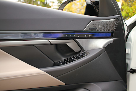 2025 BMW M5 Touring Review Image