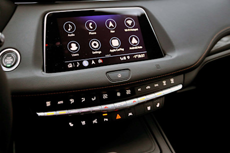 Editorial 2019 cadillac xt4 awd sport 25 ts