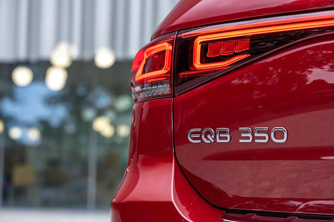 AS24 Mercedes EQB 2021 statisch detail achter