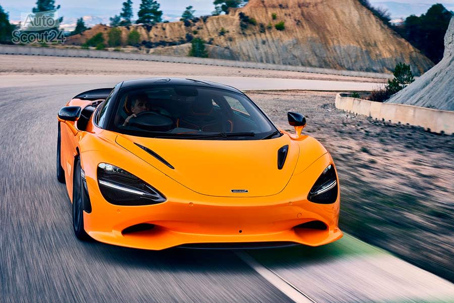 McLaren-750S-2024-autoscout24 (10).jpg