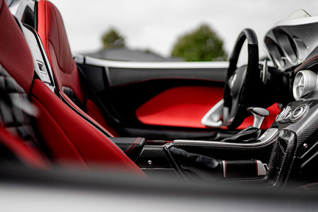 Mercedes-SLR-Stirling-Moss-autoscout24 (7).jpg