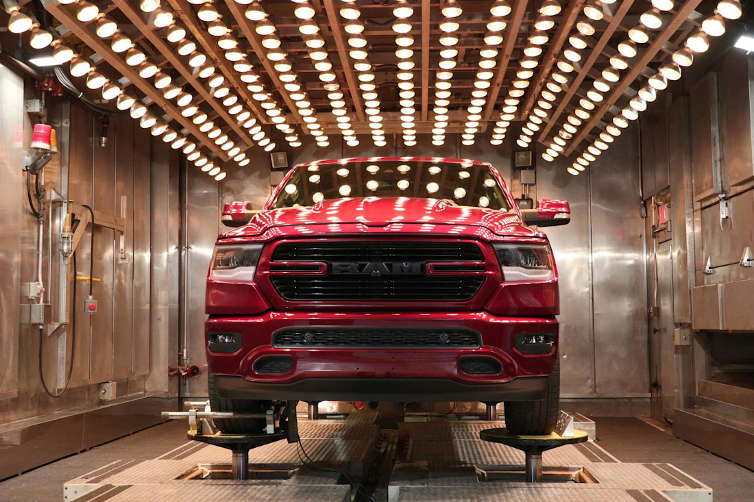 Editorial 2019 ram 1500 sport 02 jm