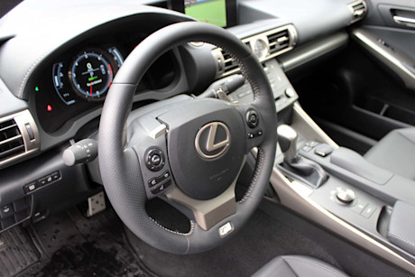 Editorial 45 dh 2016 lexus is 350 f sport awd