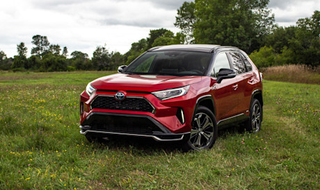 Editorial 2021 toyota rav4 prime 02 wc fr