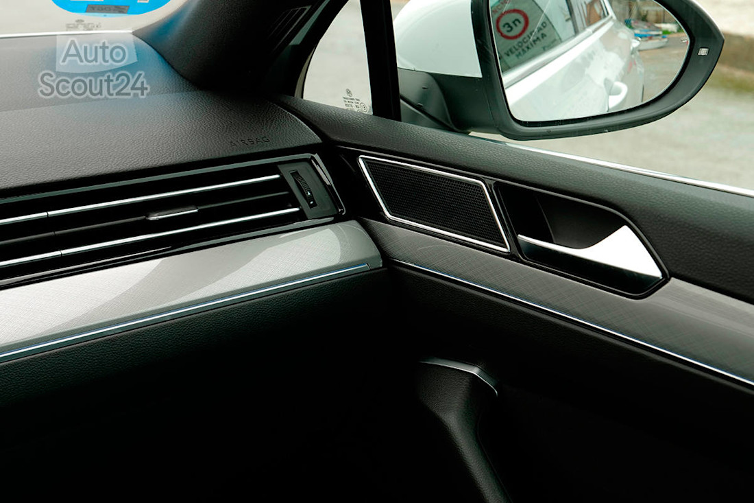 Prueba VW Passat GTE 2021 Ruben Fidalgo (34).jpg