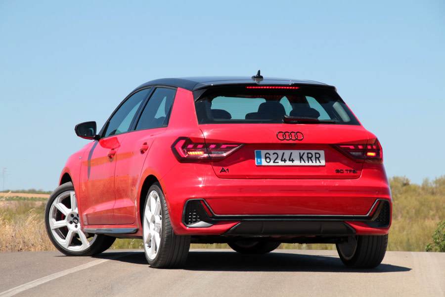 audi-a1-sportbac (7).JPG