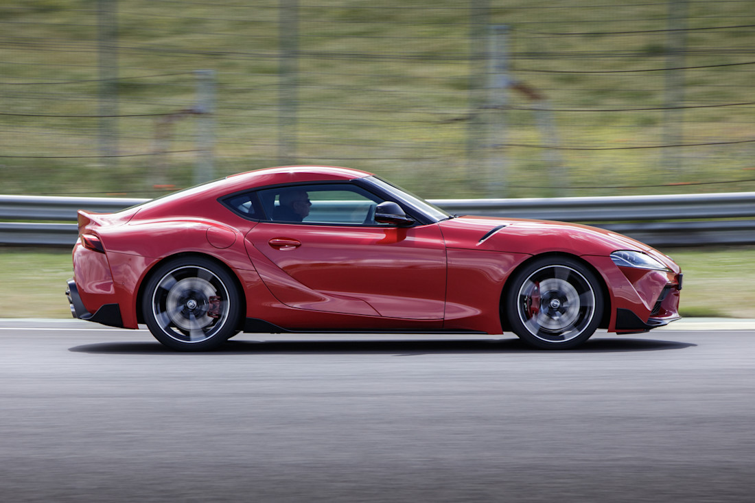 Supra 2019 Red_7.jpg