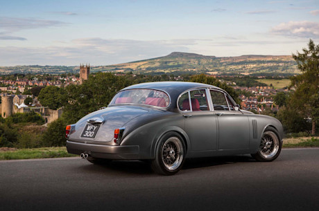 Editorial 09b jaguar mark 2 ian callum