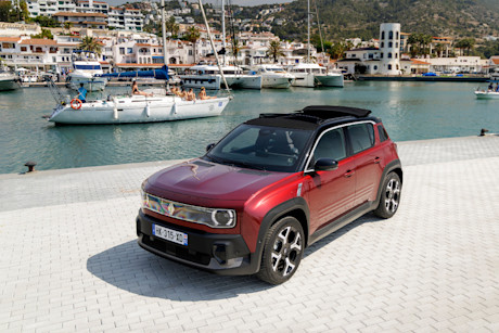 Renault-4-E-Tech-plein-sud-2026 (5)