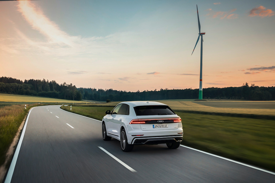 Audi Q8 TFSI e : SUV-Coupé branché (2020)