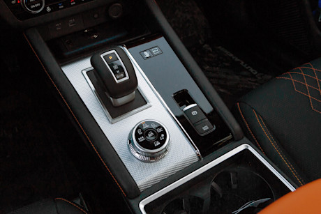 Editorial 2023 mitsubishi outlander phev 17 ew