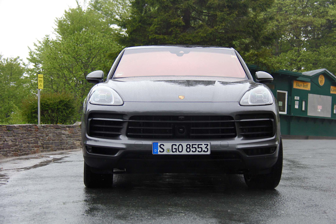 Editorial 2020 porsche caynne coupe s 01 dw