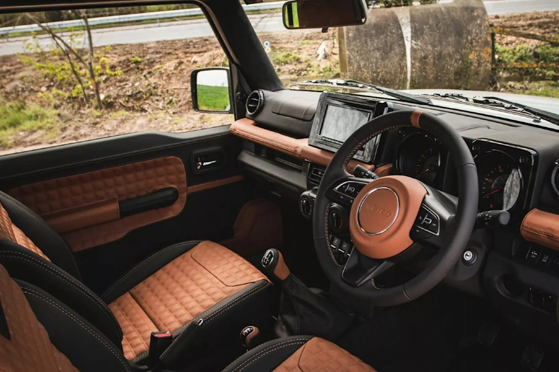 Suzuki-jimny-twisted-2023-autoscout24 (3).jpg