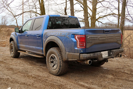 Editorial 2017 ford f 150 raptor supercrew 07 jm