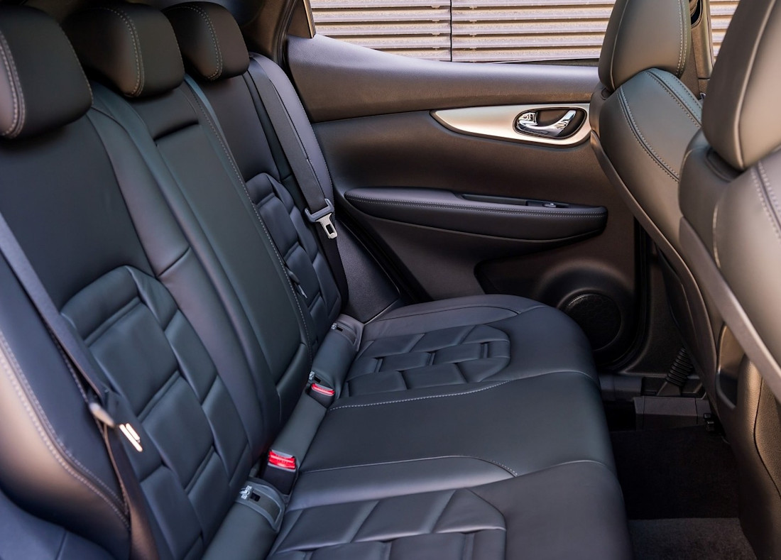 nissan-qashqai-j11-seats
