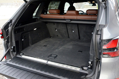 BMW X5 xDrive50e 2024 : essai routier Image
