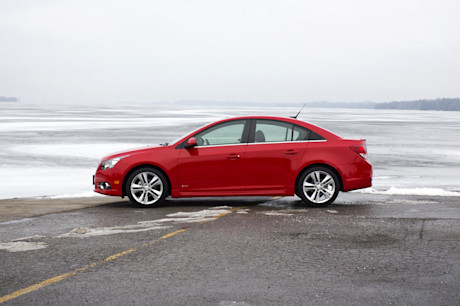 Editorial 2014 chevrolet cruze rs turbo jw 02
