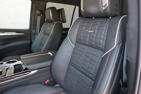 2025 Cadillac Escalade Review Body Image