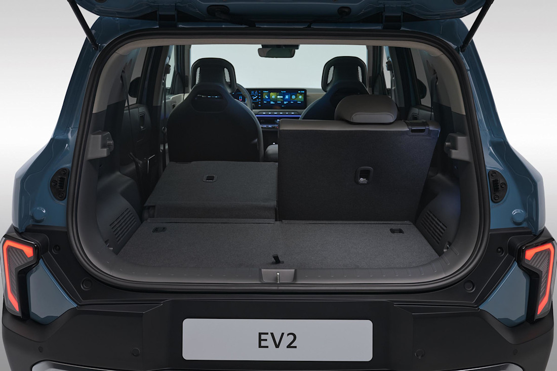 kia-ev2-frost-blue-interior-4-seater-highres-013