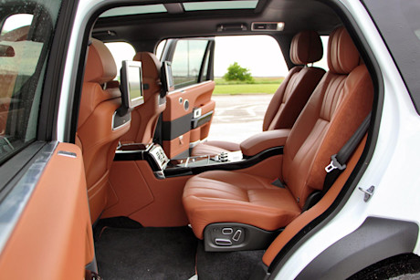 Editorial 2015 lr rr autobiography lwb jy 15