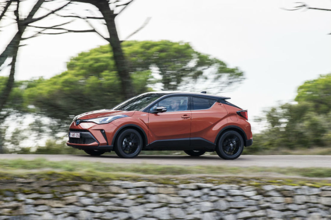 C-HR_Orange_2020_13.jpg