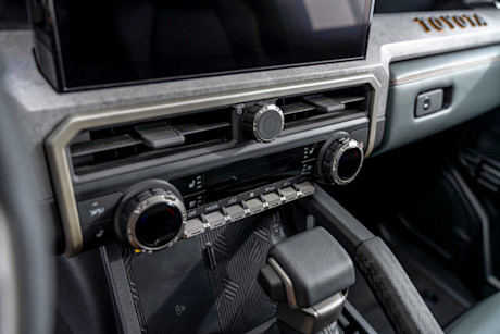 Editorial 2025 toyota 4runner trailhunter 240409 13 toyota