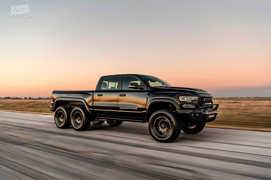 Hennessey-Mammoth-1000-6x6-TRX-001.jpg