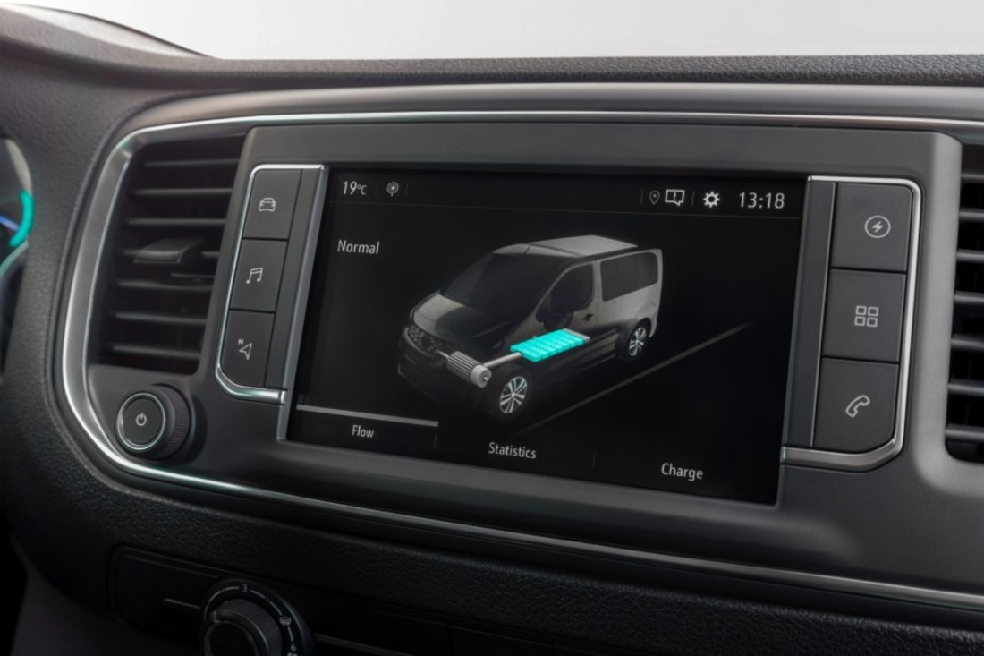 Opel-Vivaro-e-511699 (1).jpg