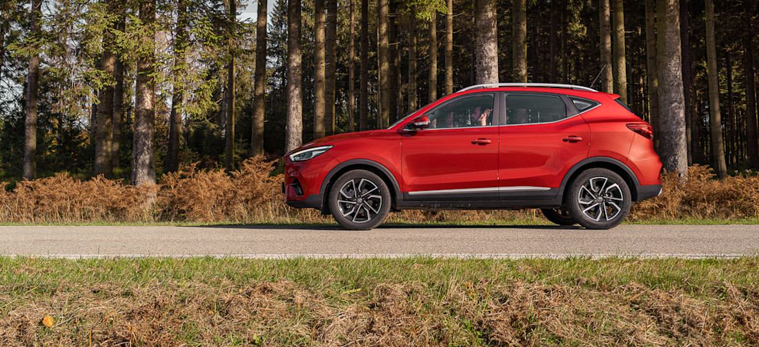 MG ZS 1.0 T-GDI : crossover familial à petit prix (2022)