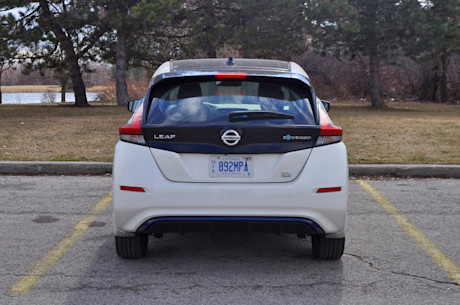 Editorial 2019 nissan leaf plus sl 05 mb